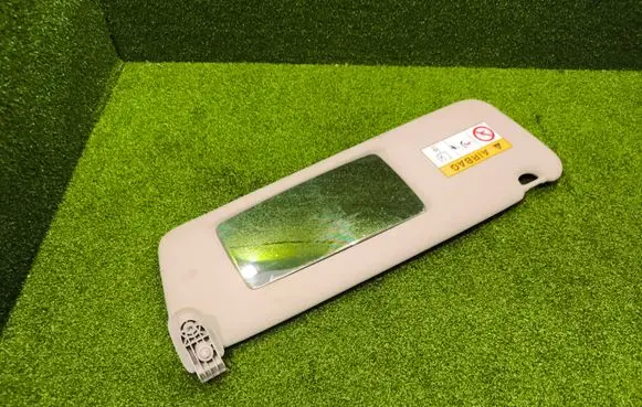 Sun visor clip/hook/bracket