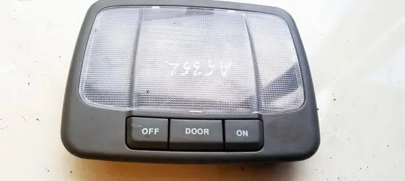 Hyundai XG Front seat light