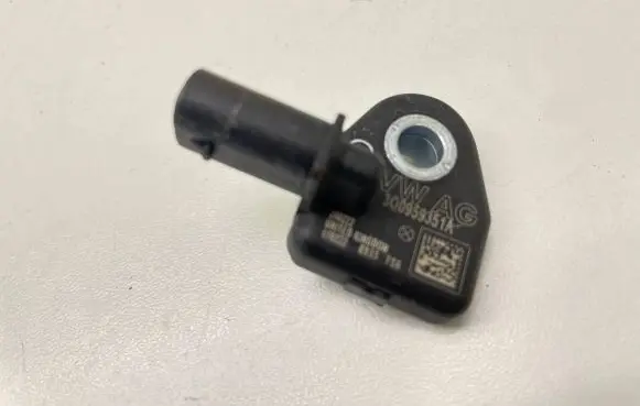 Skoda Kodiaq Airbag deployment crash/impact sensor 3Q0959351A