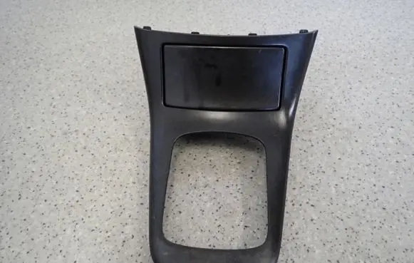Toyota Avensis T250 Other center console (tunnel) element 