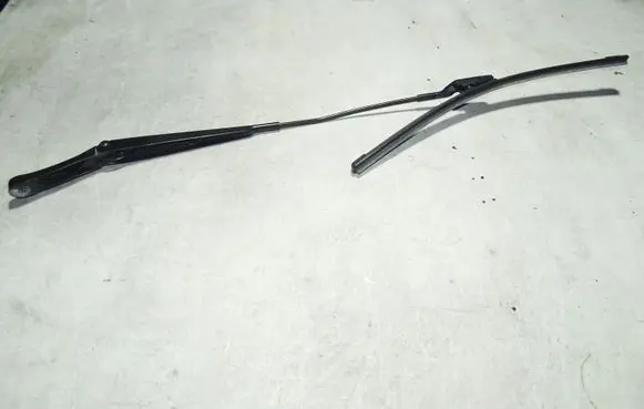 Volkswagen PASSAT B8 Windshield/front glass wiper blade 3G1955410