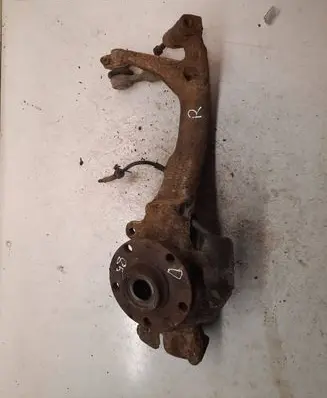 Volkswagen PASSAT B5.5 Front wheel hub