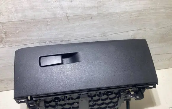 BMW X1 F48 F49 Glove box 9339816
