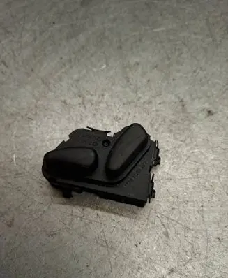 Mercedes-Benz E W210 Seat control switch 2108213851 03463815