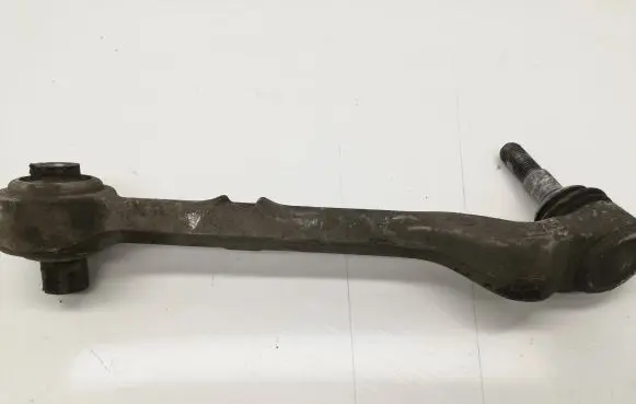 Front lower control arm/wishbone