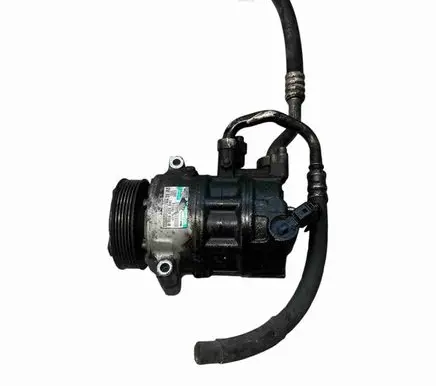 Volkswagen Touran II Air conditioning (A/C) compressor (pump) 1K0820808B