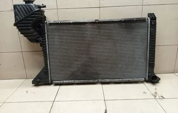 Coolant radiator