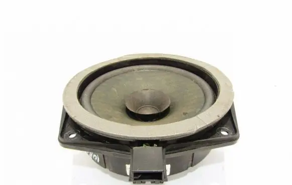 Hyundai Tucson JM Rear door speaker
