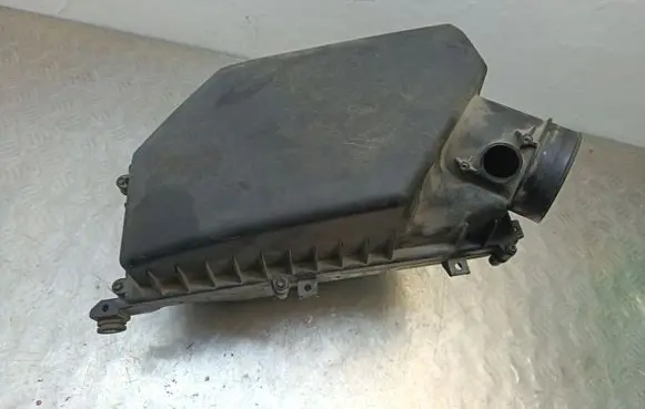 Volvo V60 Air filter box 