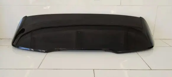 Volvo V40 Tailgate/trunk spoiler 31347052