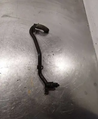 Volkswagen PASSAT B6 Engine coolant pipe/hose 5n0121065