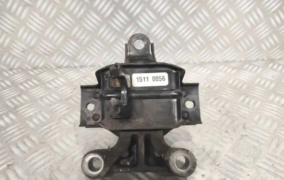Opel Karl Gearbox mounting bracket 15110056