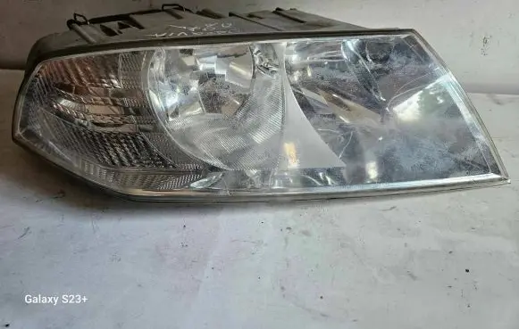 Skoda Octavia Mk2 (1Z) Headlight/headlamp