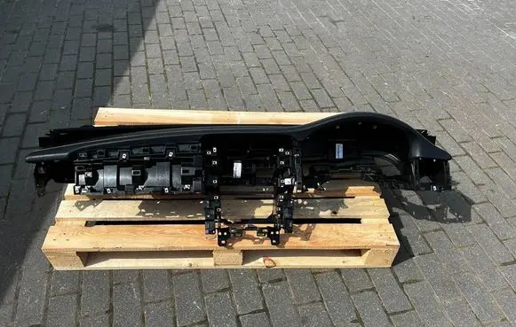 Jaguar XF X260 Dashboard