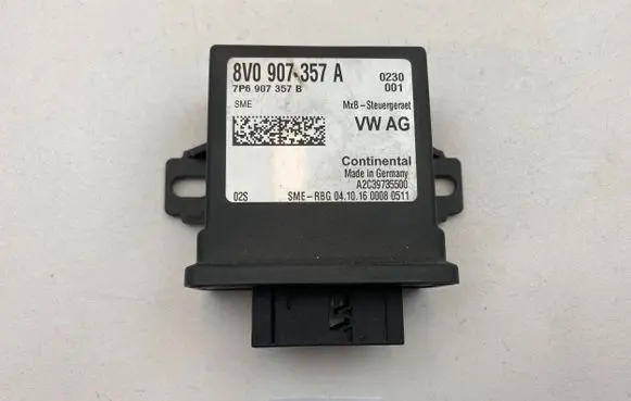 Audi A3 S3 8V Xenon control unit/module 8V0907357A 7P6907357B