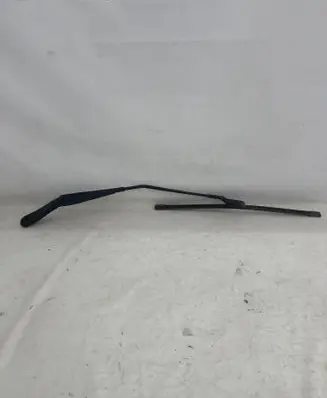 Volvo S60 Front wiper blade arm 30753505