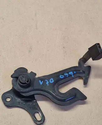 Volvo V70 Engine bonnet/hood lock/latch loop/hook U9H1A