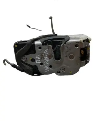 Opel Insignia A Front door lock
