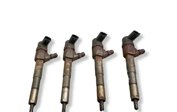 Opel Combo D Fuel injectors set 0445110524