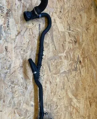 Land Rover Range Rover Sport L494 EGR valve line/pipe/hose JPLA8C424AD JPLA-8C424-AD