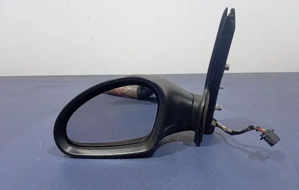 Seat Altea XL Front door electric wing mirror 