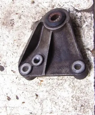 Toyota Auris E180 Gearbox mounting bracket 22937314