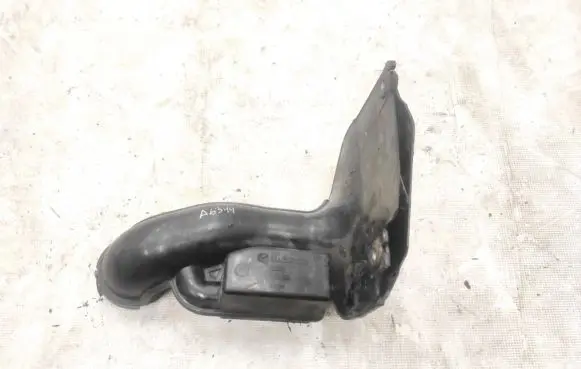 Mazda CX-7 Air intake hose/pipe l33dk3804