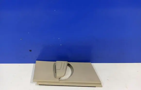 (B) pillar trim (top)