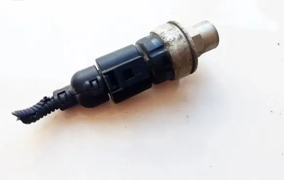 Skoda Octavia Mk1 (1U) Air conditioning (A/C) pressure sensor 1J0959126