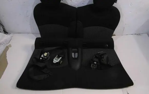 Mini One - Cooper Coupe R56 Rear seat 