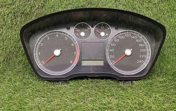 Ford Focus Speedometer (instrument cluster) 4M5T10849EN