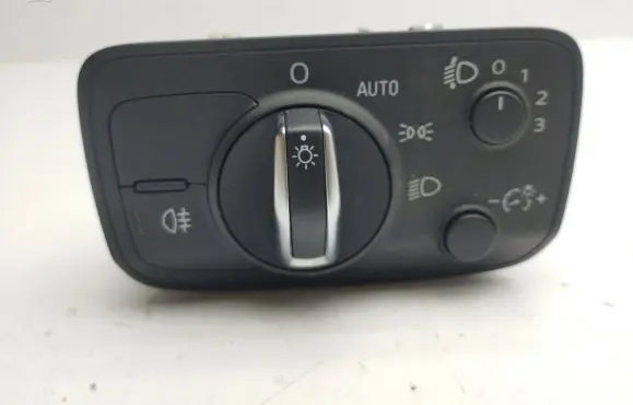 Audi Q2 - Light switch 8V0941531BE