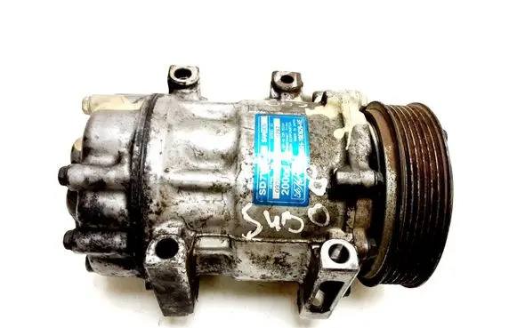 Volvo S40 Air conditioning (A/C) compressor (pump) 3M5H19D629HE