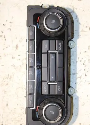 Volkswagen PASSAT B6 Climate control unit 5K0907044BT