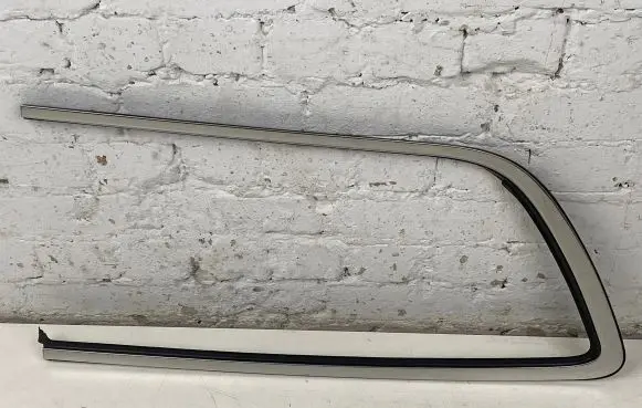 Chrysler Pacifica Rear side glass trim 68227296AD