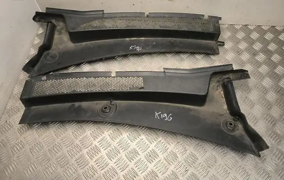 Citroen DS7 Crossback Wiper trim 98101165