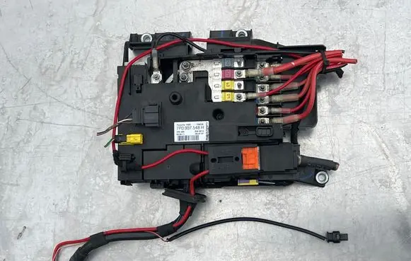 Porsche Cayenne (92A) Fuse module 7P0937548H