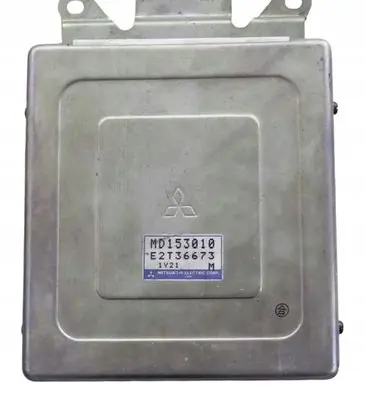 Mitsubishi Lancer Engine control unit/module MD153010