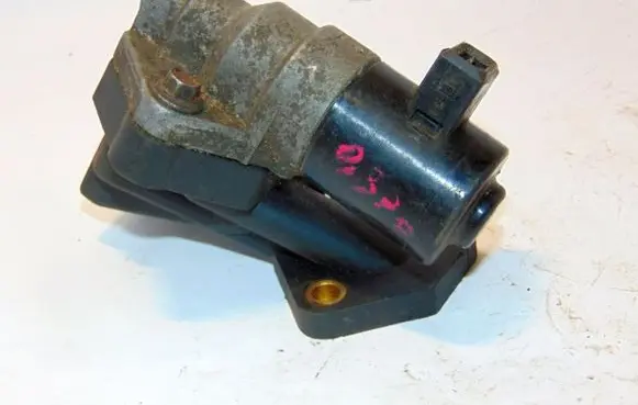 Ford Ka Idle control valve (regulator) 1063996 97BF6B876AA 95BF9F715AC