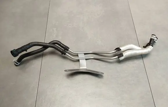Volkswagen Amarok II Fuel line/pipe/hose MB3G5J271PD