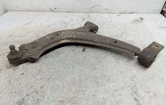 Peugeot Partner Front lower control arm/wishbone