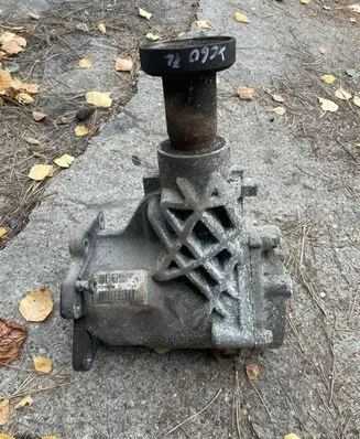 Volvo XC60 Gearbox transfer box case P31325104 T2407500