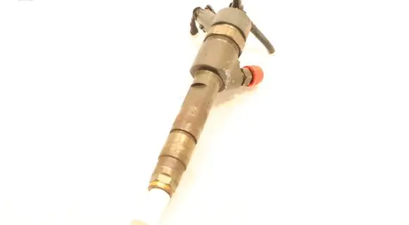 Fuel injector