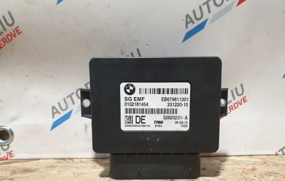 BMW 5 F10 F11 Rear brake EMF control unit/module 6798113 32620231