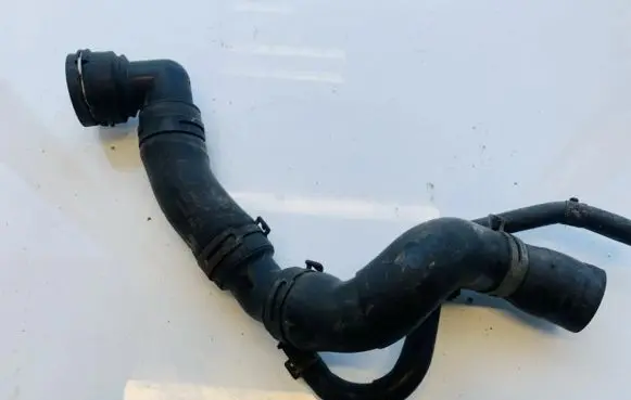 Volkswagen Fox Engine coolant pipe/hose 6y0121049h 1j0122291f