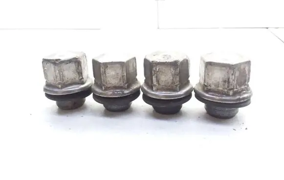 Jaguar XJS Nuts/bolts 
