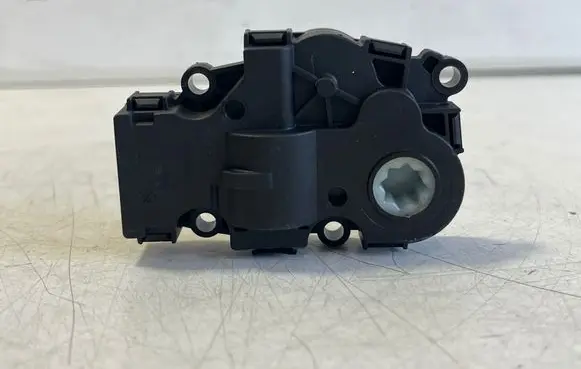 Porsche Taycan 9J1 Air flap motor/actuator EGP0064
