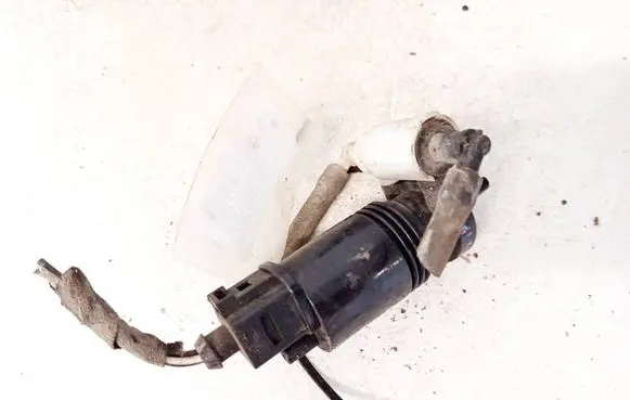 Mercedes-Benz R W251 Windscreen/windshield washer pump 060615