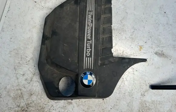 BMW 5 F10 F11 Engine cover (trim) 20552610