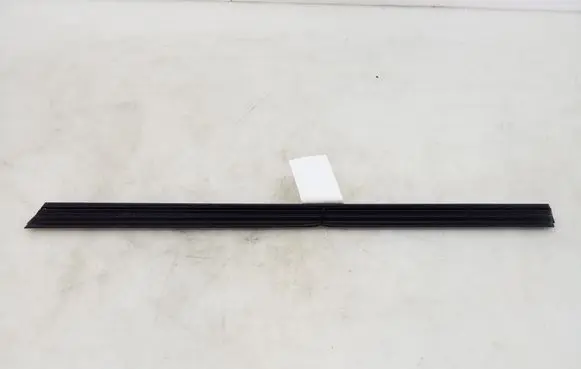 Mercedes-Benz GLK (X204) Front door trim bar A2047251365